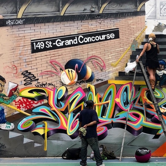 POSHING IN NYC 🏙️🌃🌇 - Picture 10 of 10